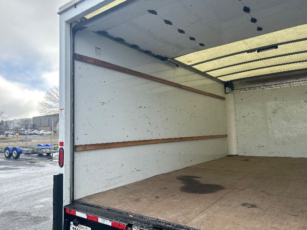 Light Duty Box Truck-Light and Medium Duty Trucks-GMC-2021-Savana G33903-East Chicago-IN-120,012\n\t\tmiles-$ 27,500 - Image 11