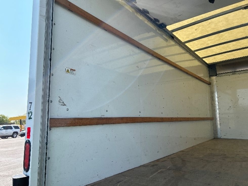 Light Duty Box Truck-Light and Medium Duty Trucks-GMC-2021-Savana G33903-East Chicago-IN-58,202\n\t\tmiles-$ 42,250 - Image 10