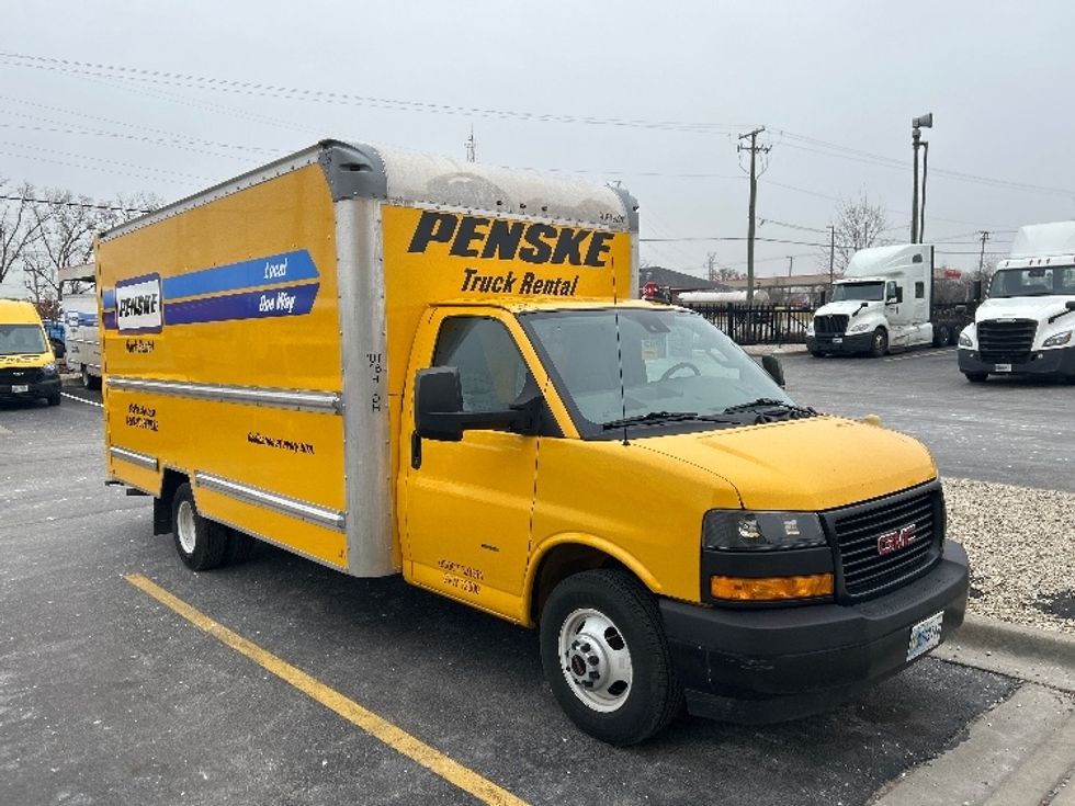 Light Duty Box Truck-Light and Medium Duty Trucks-GMC-2021-Savana G33903-East Chicago-IN-72,617\n\t\tmiles-$ 31,500 - Image 1