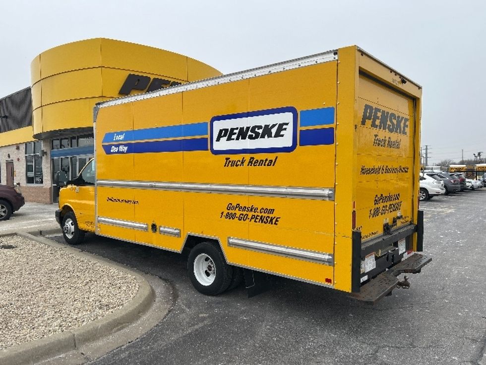 Light Duty Box Truck-Light and Medium Duty Trucks-GMC-2021-Savana G33903-East Chicago-IN-72,617\n\t\tmiles-$ 31,500 - Image 5