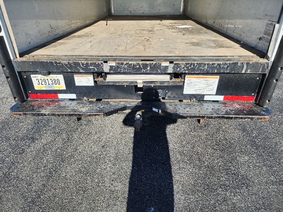 Light Duty Box Truck-Light and Medium Duty Trucks-GMC-2021-Savana G33903-East Chicago-IN-75,478\n\t\tmiles-$ 33,750 - Image 10