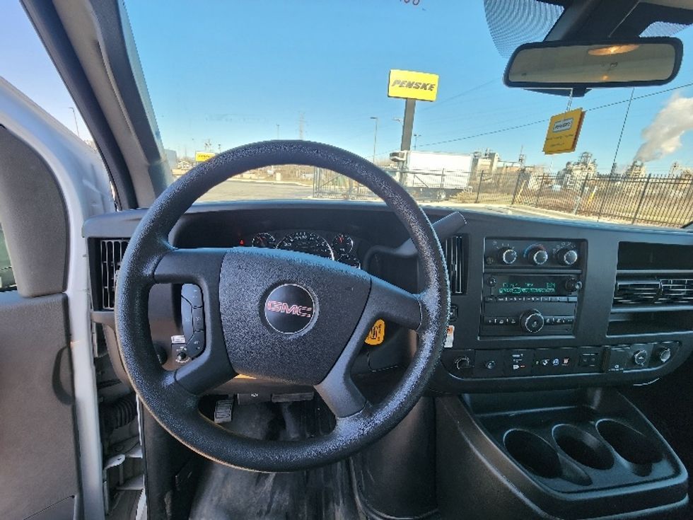 Light Duty Box Truck-Light and Medium Duty Trucks-GMC-2021-Savana G33903-East Chicago-IN-75,478\n\t\tmiles-$ 33,750 - Image 18