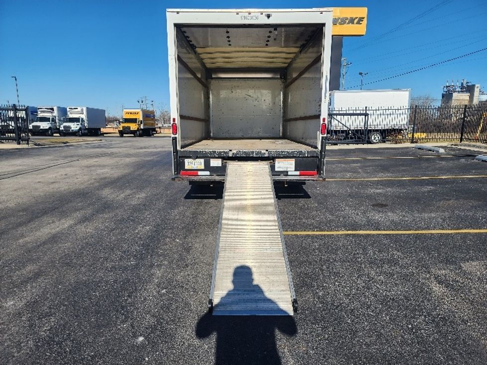 Light Duty Box Truck-Light and Medium Duty Trucks-GMC-2021-Savana G33903-East Chicago-IN-75,478\n\t\tmiles-$ 33,750 - Image 9