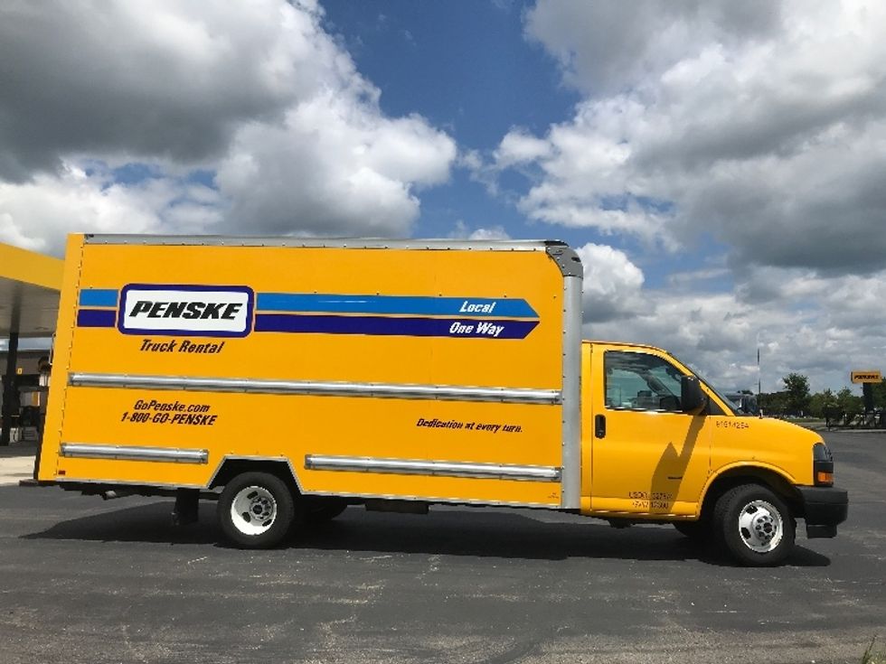 Light Duty Box Truck-Light and Medium Duty Trucks-GMC-2021-Savana G33903-East Chicago-IN-75,853\n\t\tmiles-$ 36,000 - Image 15