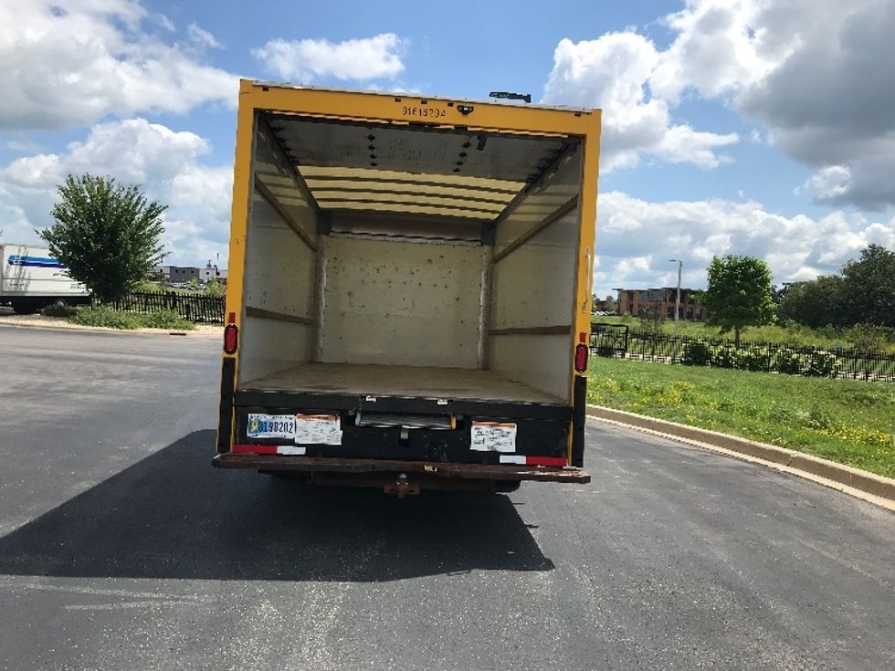 Light Duty Box Truck-Light and Medium Duty Trucks-GMC-2021-Savana G33903-East Chicago-IN-75,853\n\t\tmiles-$ 36,000 - Image 9