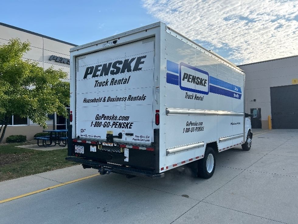 Light Duty Box Truck-Light and Medium Duty Trucks-GMC-2021-Savana G33903-East Chicago-IN-76,736\n\t\tmiles-$ 32,500 - Image 12