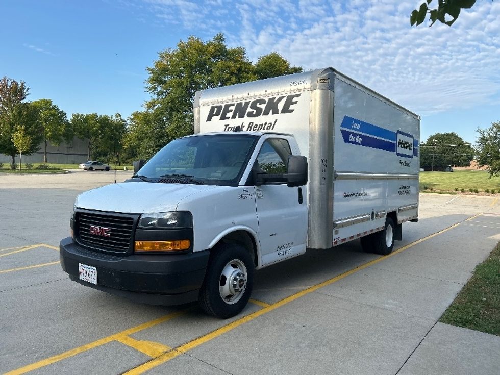 Light Duty Box Truck-Light and Medium Duty Trucks-GMC-2021-Savana G33903-East Chicago-IN-76,736\n\t\tmiles-$ 32,500 - Image 3