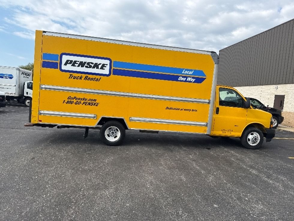 Light Duty Box Truck-Light and Medium Duty Trucks-GMC-2021-Savana G33903-East Chicago-IN-78,398\n\t\tmiles-$ 29,250 - Image 15