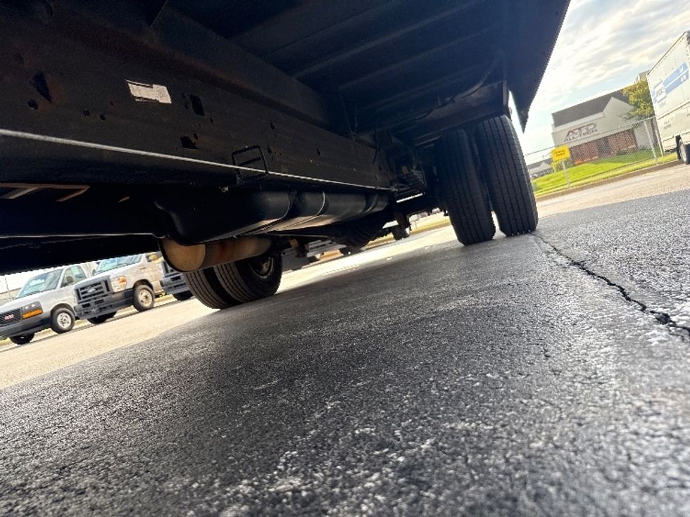 Light Duty Box Truck-Light and Medium Duty Trucks-GMC-2021-Savana G33903-East Chicago-IN-78,398\n\t\tmiles-$ 29,250 - Image 5