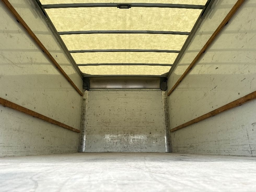 Light Duty Box Truck-Light and Medium Duty Trucks-GMC-2021-Savana G33903-East Chicago-IN-78,398\n\t\tmiles-$ 29,250 - Image 8