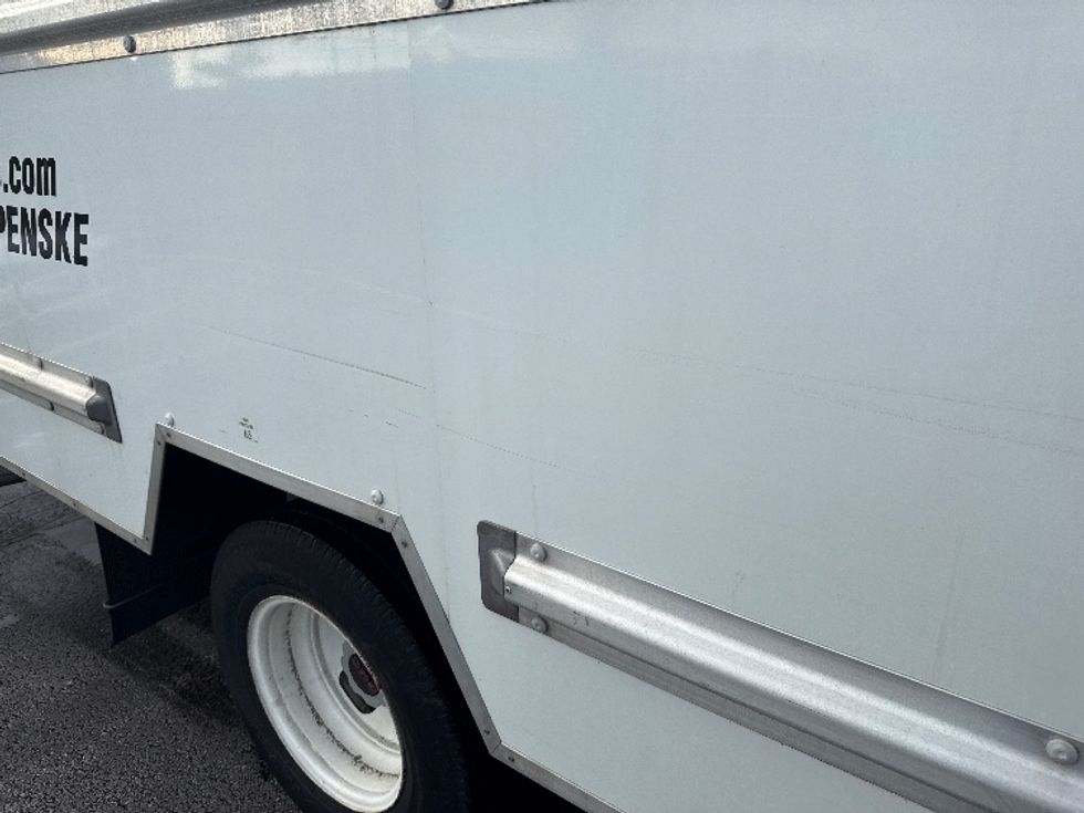 Light Duty Box Truck-Light and Medium Duty Trucks-GMC-2021-Savana G33903-East Chicago-IN-80,899\n\t\tmiles-$ 31,500 - Image 25