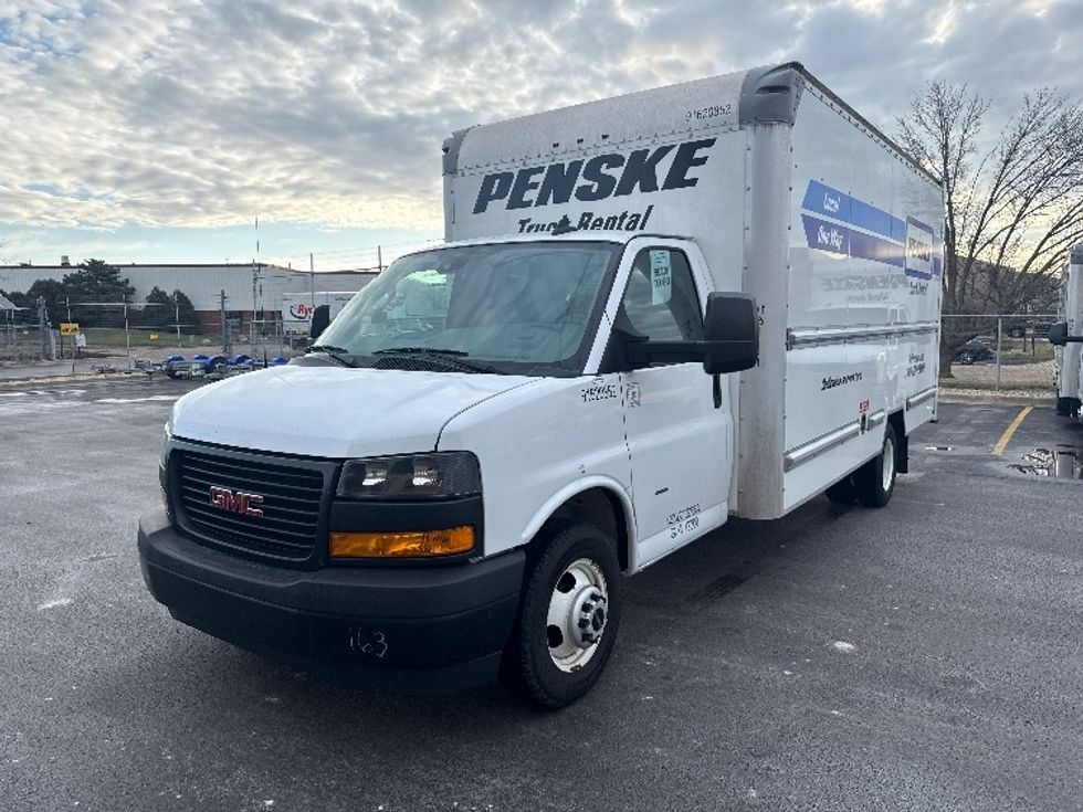 Light Duty Box Truck-Light and Medium Duty Trucks-GMC-2021-Savana G33903-East Chicago-IN-80,899\n\t\tmiles-$ 31,500 - Image 3
