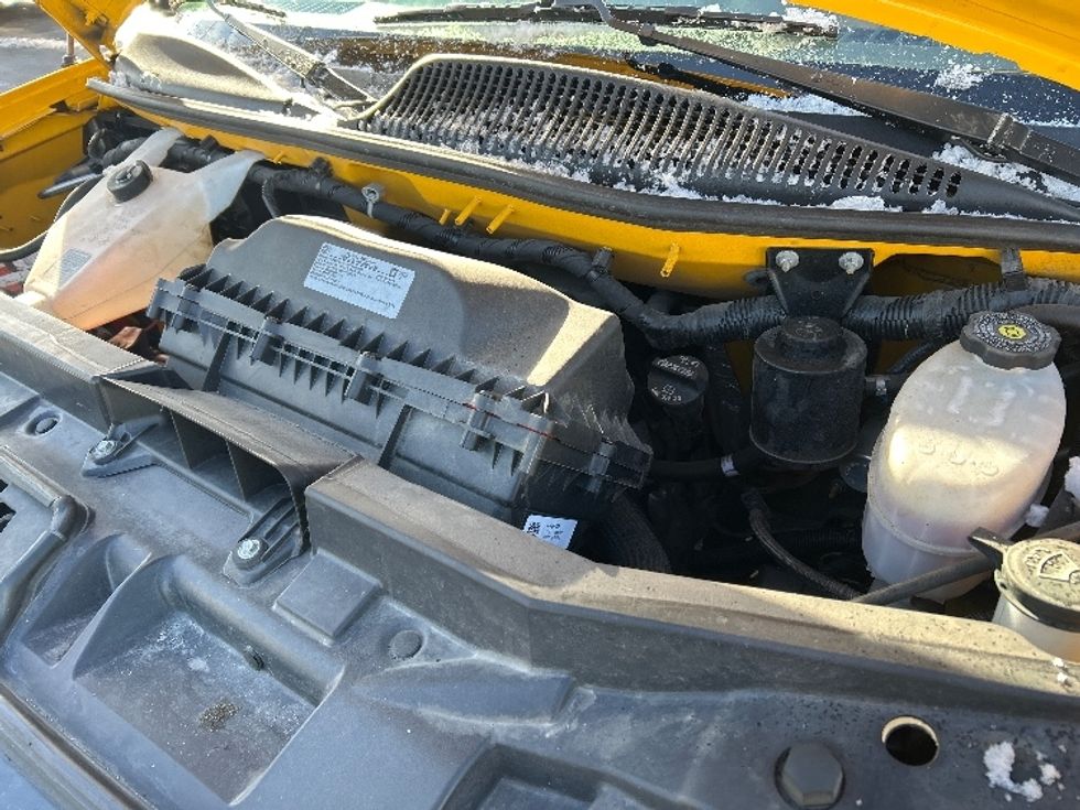 Light Duty Box Truck-Light and Medium Duty Trucks-GMC-2021-Savana G33903-East Chicago-IN-90,066\n\t\tmiles-$ 28,000 - Image 21