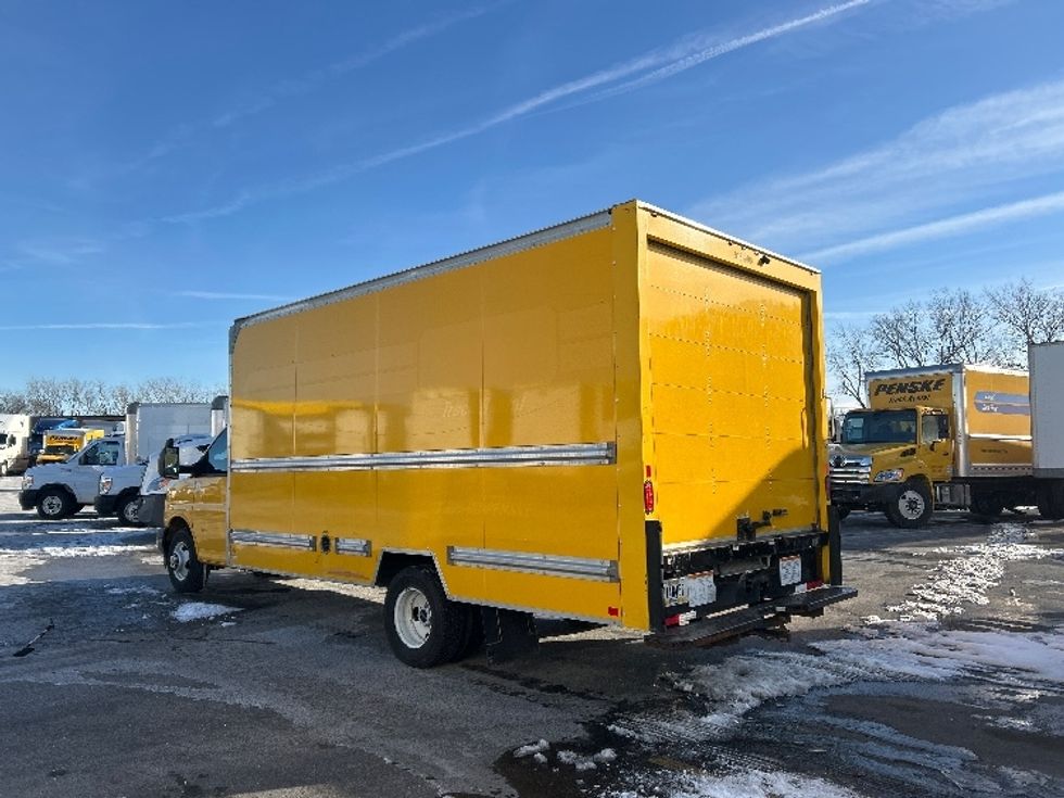 Light Duty Box Truck-Light and Medium Duty Trucks-GMC-2021-Savana G33903-East Chicago-IN-90,066\n\t\tmiles-$ 28,000 - Image 5