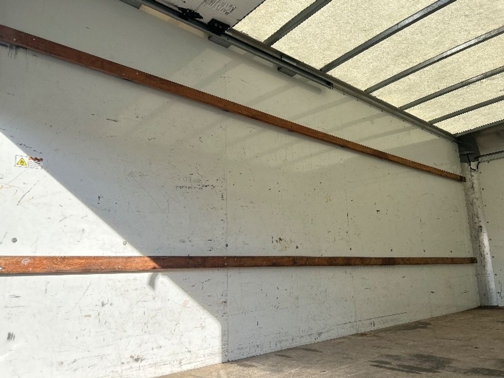 Light Duty Box Truck-Light and Medium Duty Trucks-GMC-2021-Savana G33903-East Chicago-IN-90,066\n\t\tmiles-$ 28,000 - Image 9