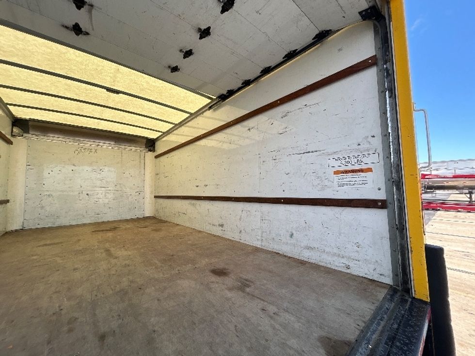 Light Duty Box Truck-Light and Medium Duty Trucks-GMC-2021-Savana G33903-East Chicago-IN-93,517\n\t\tmiles-$ 27,750 - Image 11