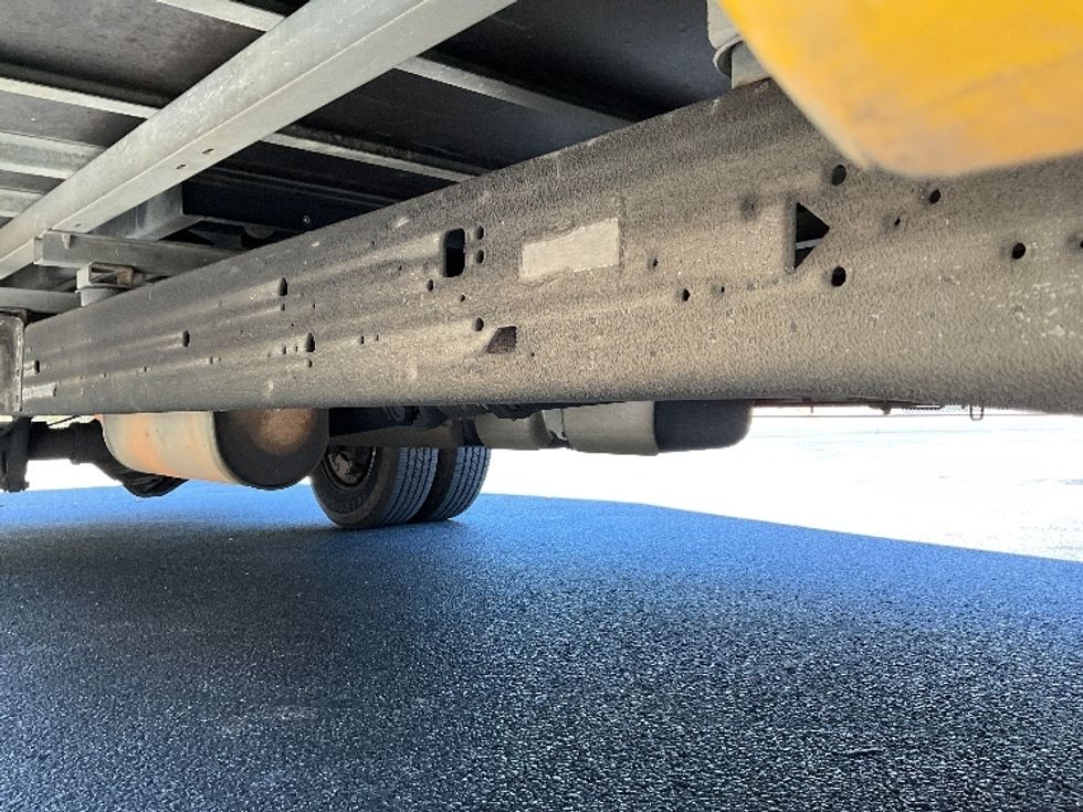 Light Duty Box Truck-Light and Medium Duty Trucks-GMC-2021-Savana G33903-East Chicago-IN-94,980\n\t\tmiles-$ 27,500 - Image 14