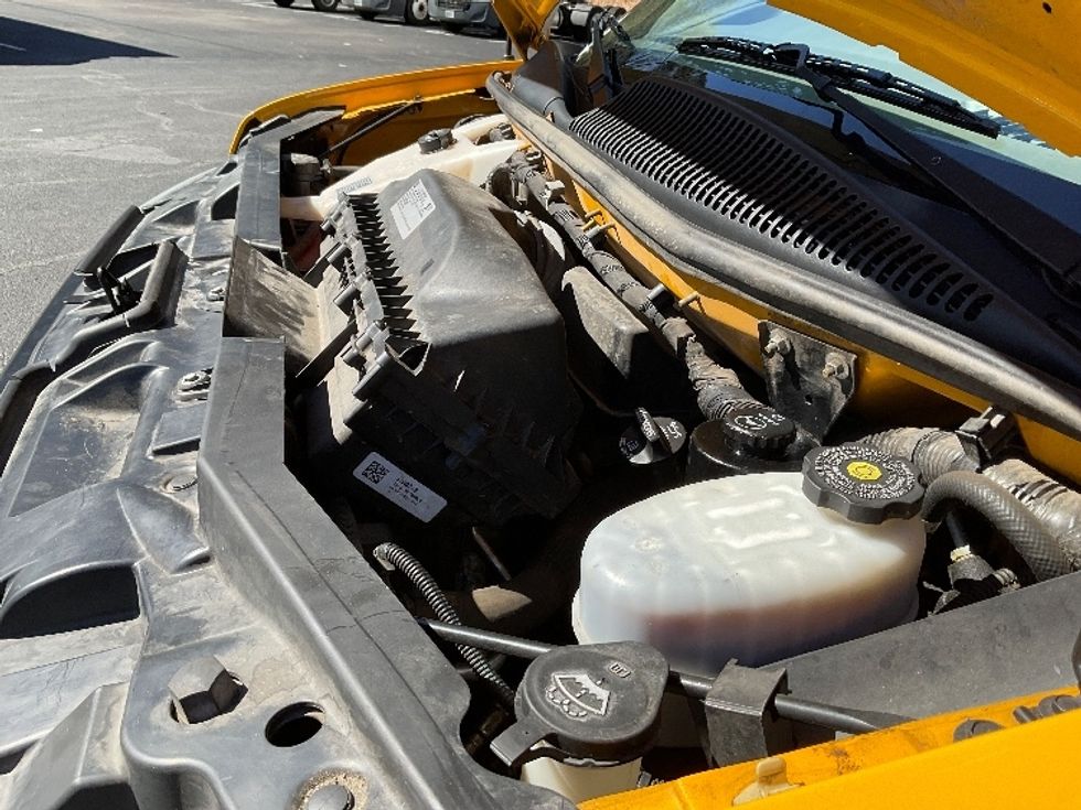 Light Duty Box Truck-Light and Medium Duty Trucks-GMC-2021-Savana G33903-East Chicago-IN-94,980\n\t\tmiles-$ 27,500 - Image 24