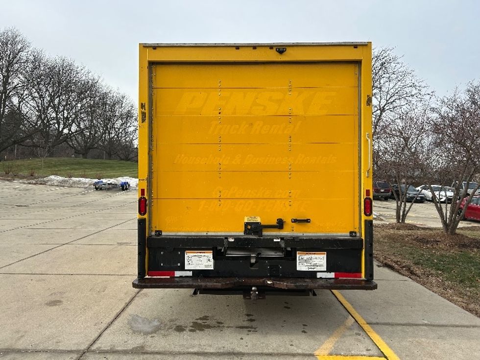 Light Duty Box Truck-Light and Medium Duty Trucks-GMC-2021-Savana G33903-East Chicago-IN-96,462\n\t\tmiles-$ 27,250 - Image 6