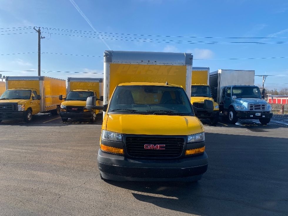Light Duty Box Truck-Light and Medium Duty Trucks-GMC-2021-Savana G33903-East Chicago-IN-96,606\n\t\tmiles-$ 27,250 - Image 2
