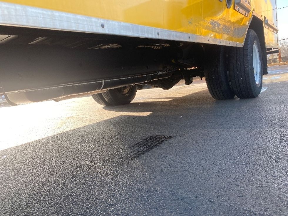 Light Duty Box Truck-Light and Medium Duty Trucks-GMC-2021-Savana G33903-East Chicago-IN-96,606\n\t\tmiles-$ 27,250 - Image 5