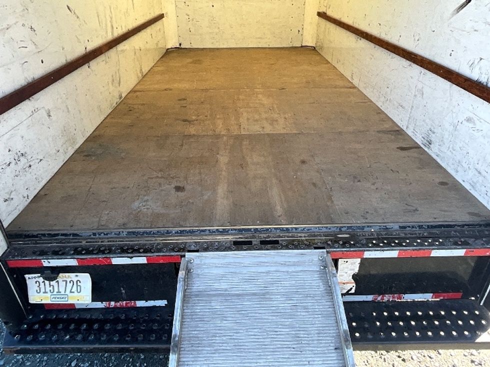 Light Duty Box Truck-Light and Medium Duty Trucks-GMC-2021-Savana G33903-Eden-MD-92,838\n\t\tmiles-$ 29,250 - Image 10