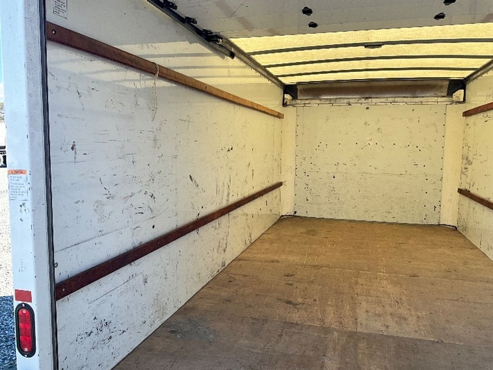 Light Duty Box Truck-Light and Medium Duty Trucks-GMC-2021-Savana G33903-Eden-MD-92,838\n\t\tmiles-$ 29,250 - Image 11