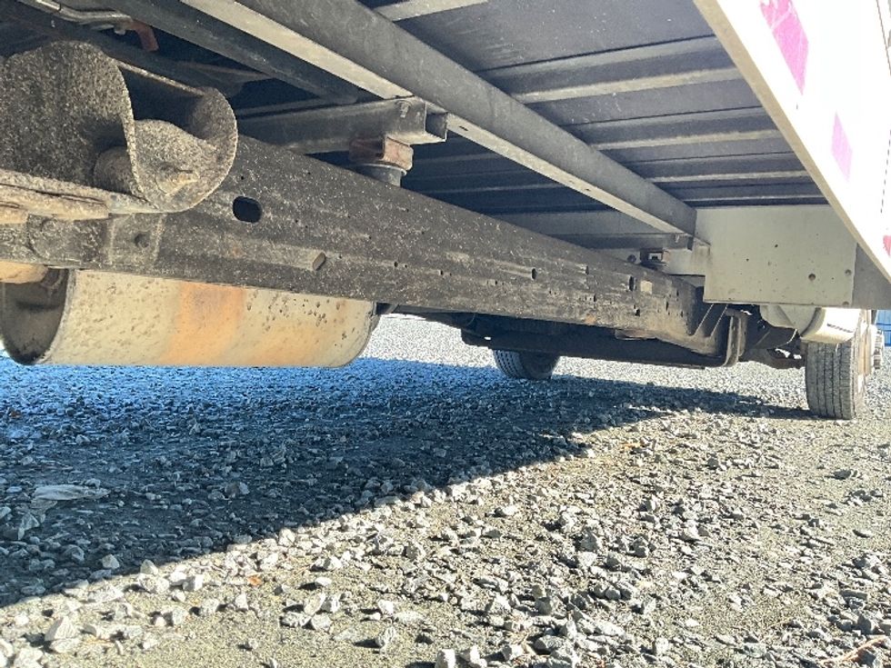 Light Duty Box Truck-Light and Medium Duty Trucks-GMC-2021-Savana G33903-Eden-MD-92,838\n\t\tmiles-$ 29,250 - Image 14