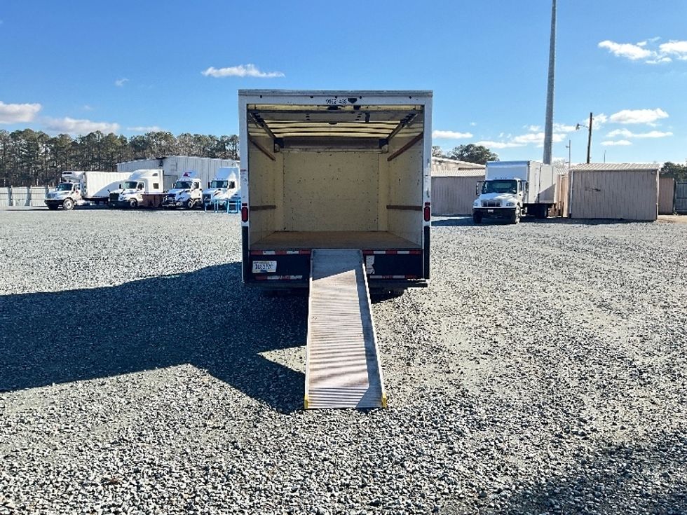 Light Duty Box Truck-Light and Medium Duty Trucks-GMC-2021-Savana G33903-Eden-MD-92,838\n\t\tmiles-$ 29,250 - Image 9