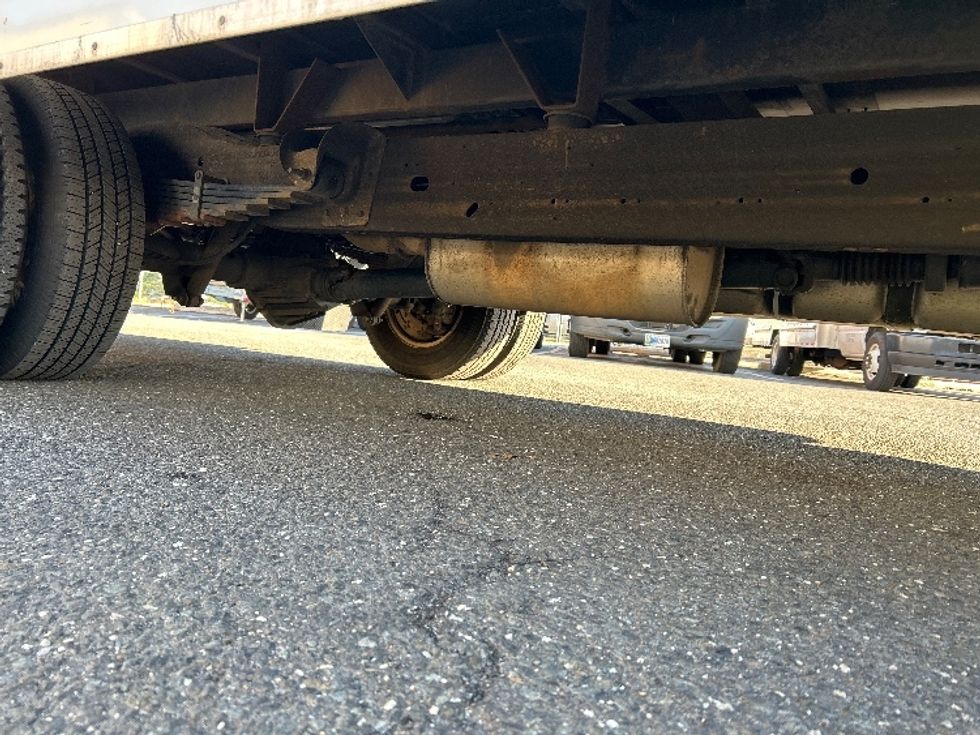 Light Duty Box Truck-Light and Medium Duty Trucks-GMC-2021-Savana G33903-Edison-NJ-86,018\n\t\tmiles-$ 30,500 - Image 14