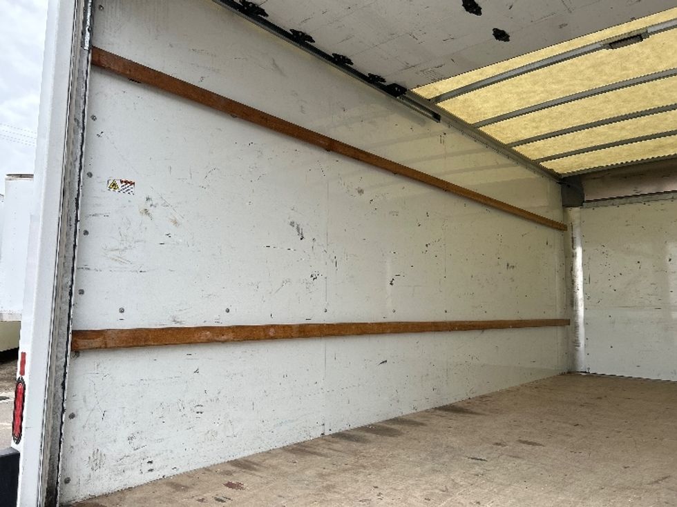 Light Duty Box Truck-Light and Medium Duty Trucks-GMC-2021-Savana G33903-El Centro-CA-110,366\n\t\tmiles-$ 29,500 - Image 11