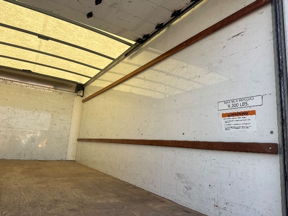 Light Duty Box Truck-Light and Medium Duty Trucks-GMC-2021-Savana G33903-El Paso-TX-100,678\n\t\tmiles-$ 28,750 - Image 11