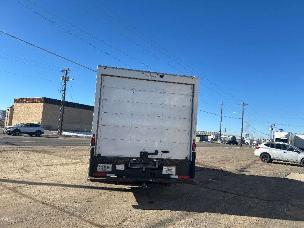 Light Duty Box Truck-Light and Medium Duty Trucks-GMC-2021-Savana G33903-El Paso-TX-105,588\n\t\tmiles-$ 30,250 - Image 5