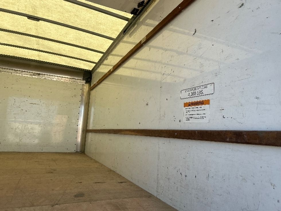 Light Duty Box Truck-Light and Medium Duty Trucks-GMC-2021-Savana G33903-El Paso-TX-107,312\n\t\tmiles-$ 27,000 - Image 11