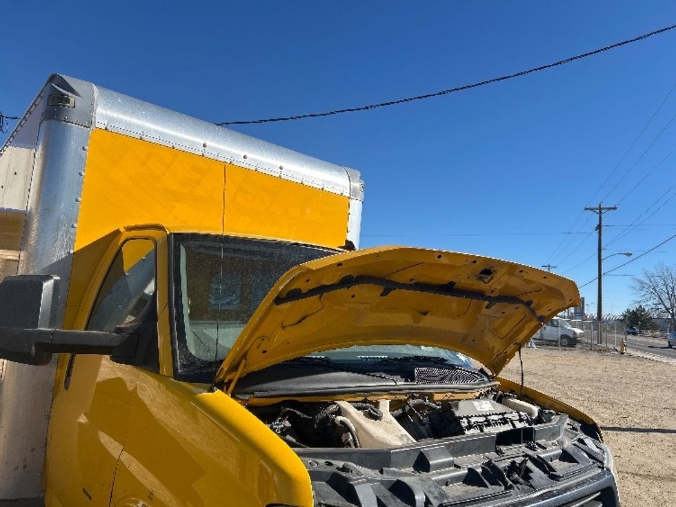 Light Duty Box Truck-Light and Medium Duty Trucks-GMC-2021-Savana G33903-El Paso-TX-107,312\n\t\tmiles-$ 27,000 - Image 22