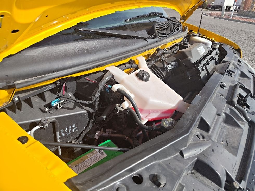 Light Duty Box Truck-Light and Medium Duty Trucks-GMC-2021-Savana G33903-El Paso-TX-109,107\n\t\tmiles-$ 26,750 - Image 22