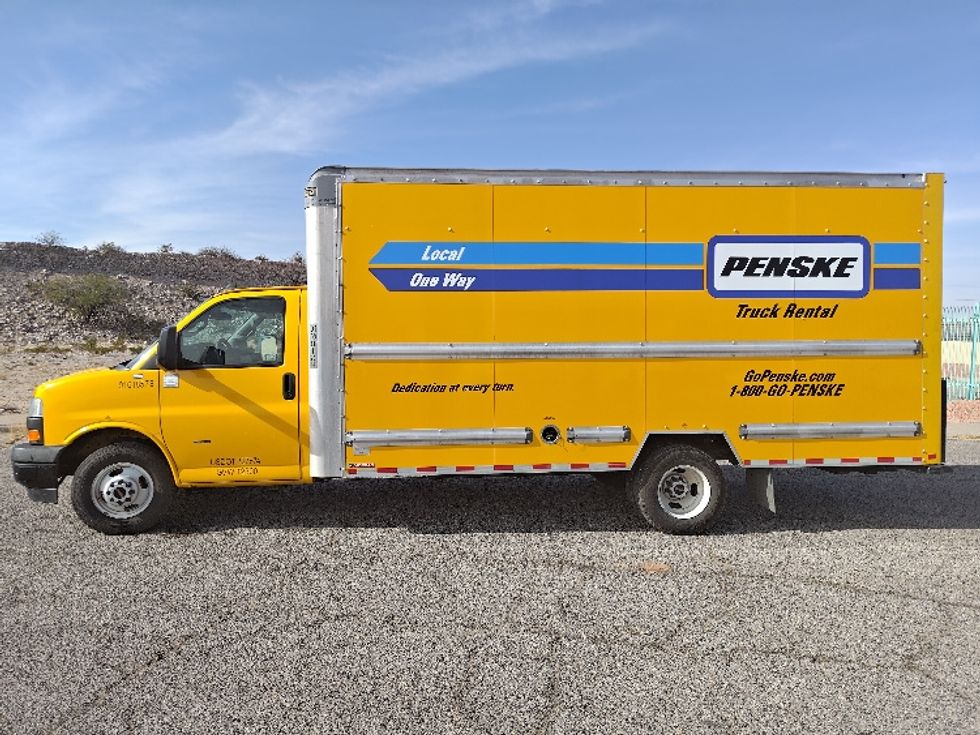 Light Duty Box Truck-Light and Medium Duty Trucks-GMC-2021-Savana G33903-El Paso-TX-109,107\n\t\tmiles-$ 26,750 - Image 4