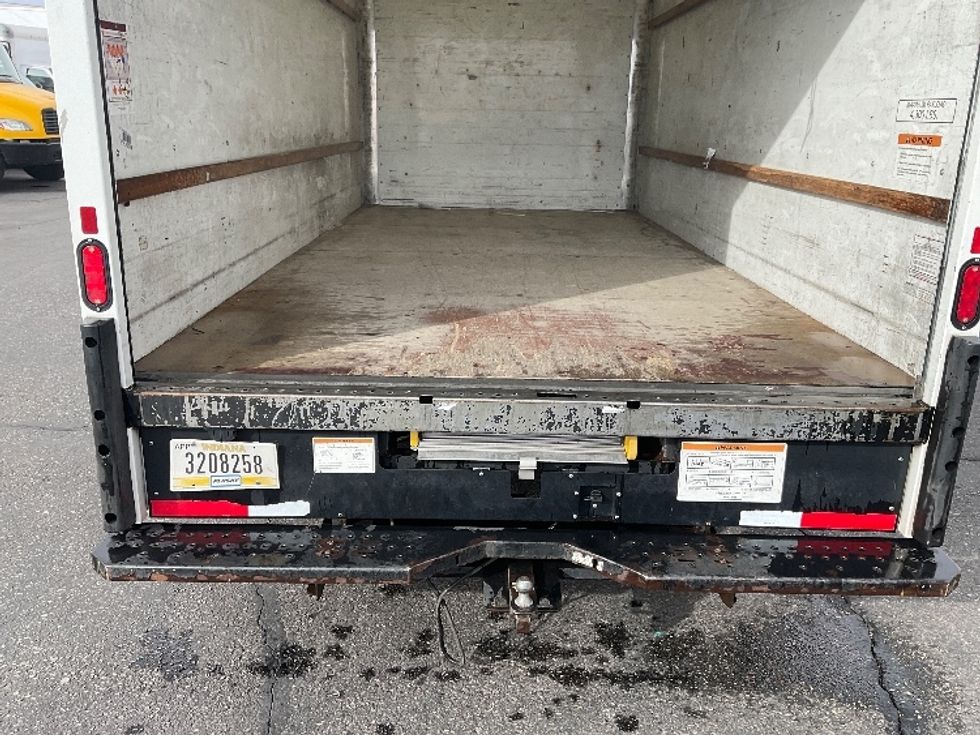 Light Duty Box Truck-Light and Medium Duty Trucks-GMC-2021-Savana G33903-El Paso-TX-123,047\n\t\tmiles-$ 28,250 - Image 16