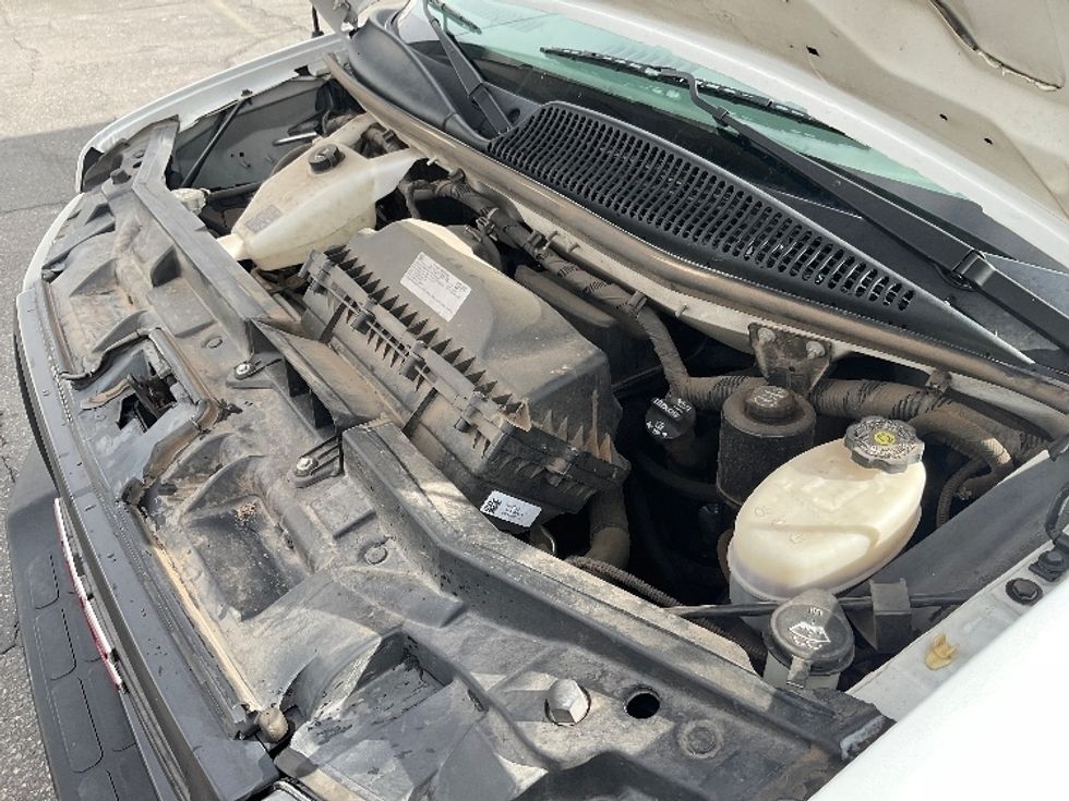 Light Duty Box Truck-Light and Medium Duty Trucks-GMC-2021-Savana G33903-El Paso-TX-123,047\n\t\tmiles-$ 28,250 - Image 21