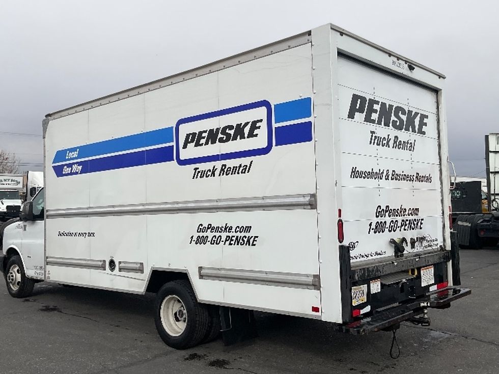 Light Duty Box Truck-Light and Medium Duty Trucks-GMC-2021-Savana G33903-El Paso-TX-123,047\n\t\tmiles-$ 28,250 - Image 5