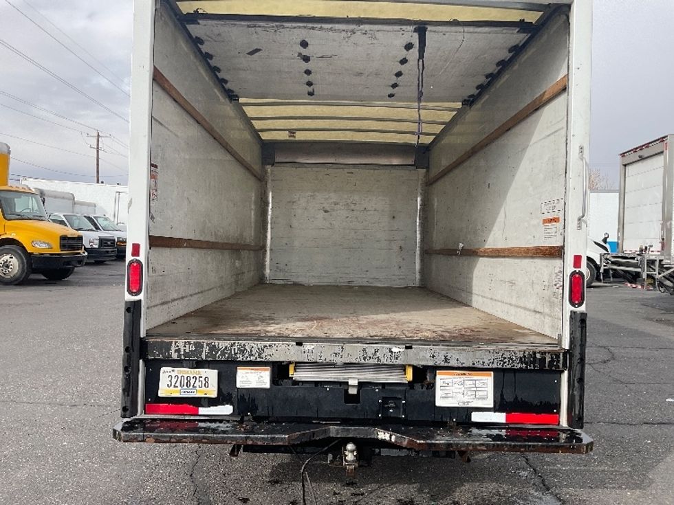 Light Duty Box Truck-Light and Medium Duty Trucks-GMC-2021-Savana G33903-El Paso-TX-123,047\n\t\tmiles-$ 28,250 - Image 7