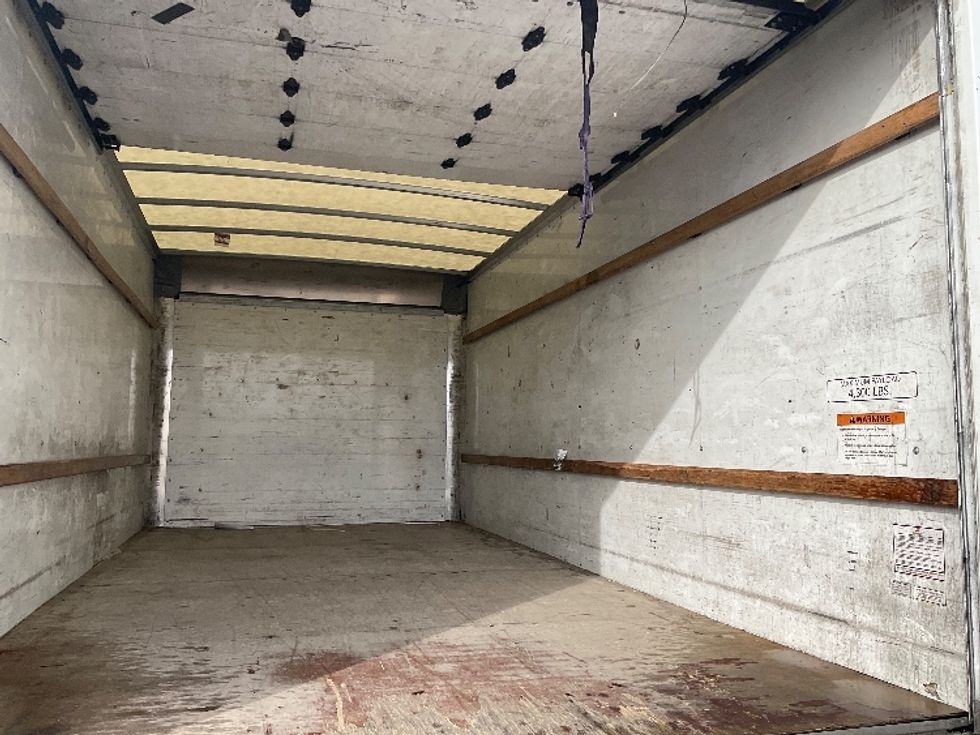 Light Duty Box Truck-Light and Medium Duty Trucks-GMC-2021-Savana G33903-El Paso-TX-123,047\n\t\tmiles-$ 28,250 - Image 9