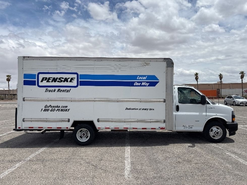 Light Duty Box Truck-Light and Medium Duty Trucks-GMC-2021-Savana G33903-El Paso-TX-81,478\n\t\tmiles-$ 30,500 - Image 14