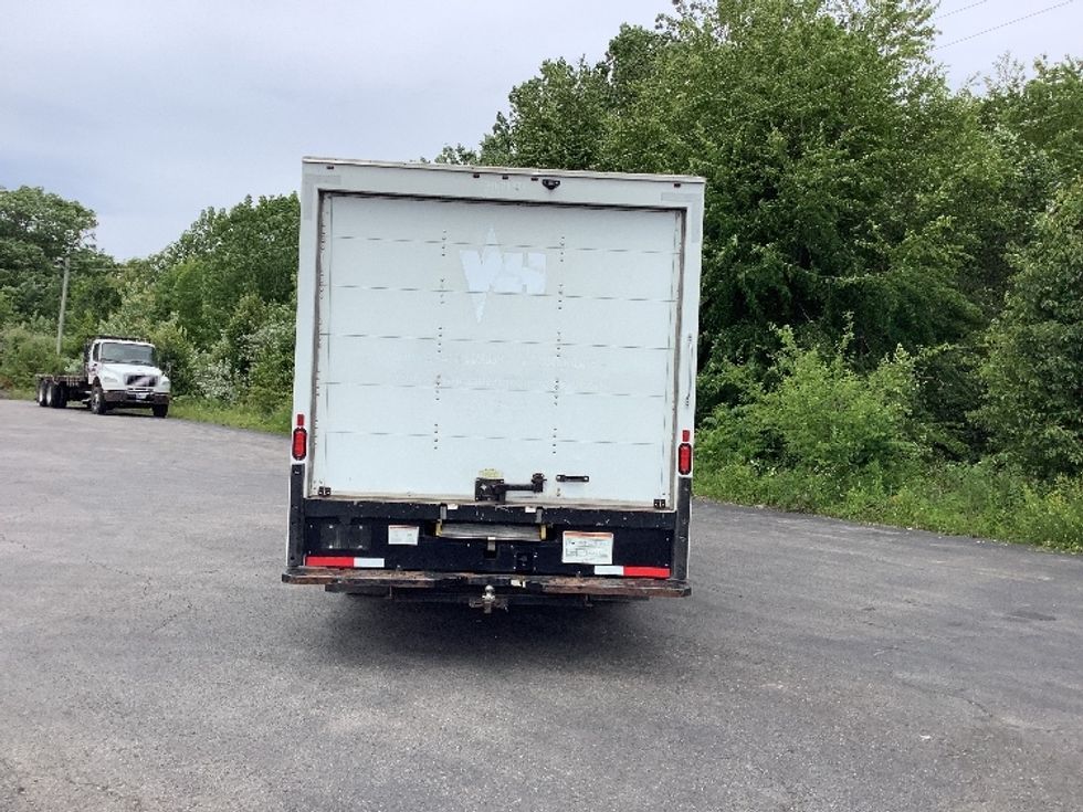 Light Duty Box Truck-Light and Medium Duty Trucks-GMC-2021-Savana G33903-Elizabethtown-KY-100,688\n\t\tmiles-$ 27,000 - Image 7