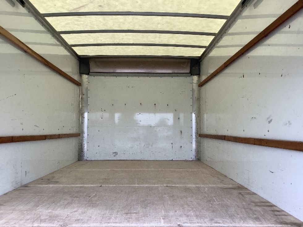 Light Duty Box Truck-Light and Medium Duty Trucks-GMC-2021-Savana G33903-Elizabethtown-KY-100,688\n\t\tmiles-$ 27,000 - Image 8