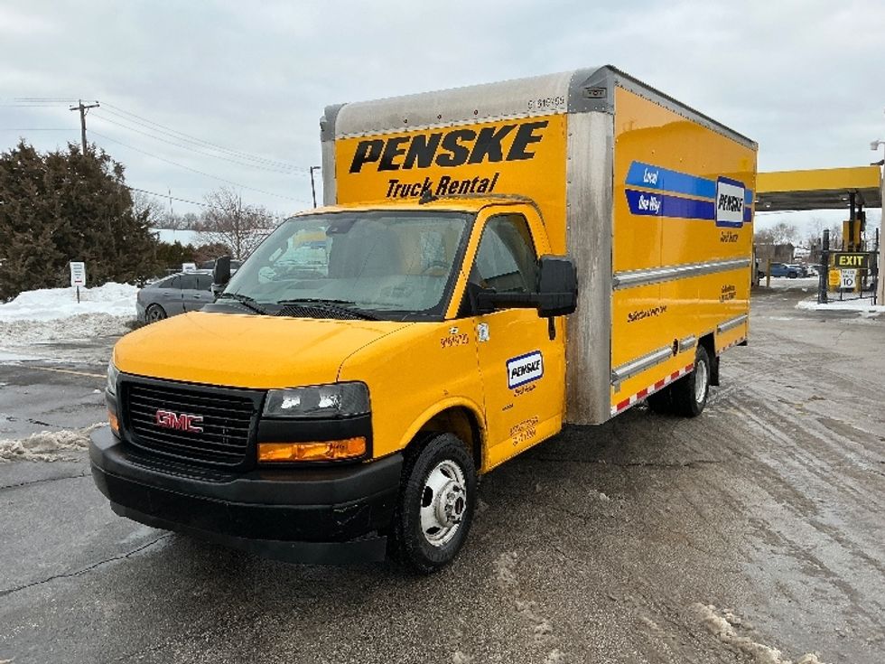 Light Duty Box Truck-Light and Medium Duty Trucks-GMC-2021-Savana G33903-Elkhart-IN-100,424\n\t\tmiles-$ 25,750 - Image 3