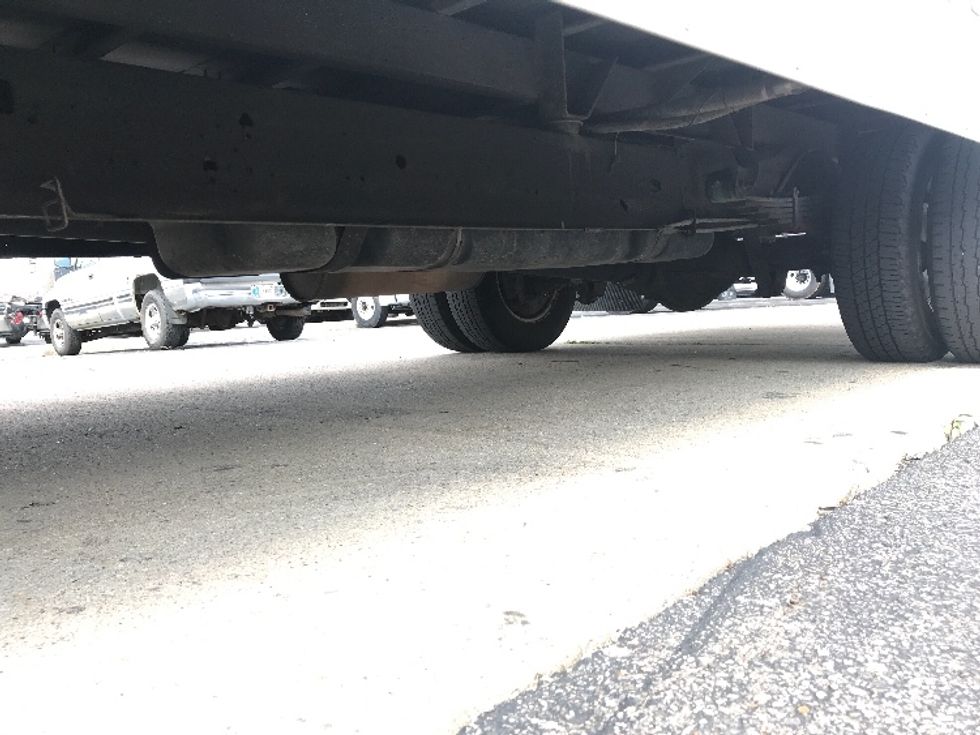 Light Duty Box Truck-Light and Medium Duty Trucks-GMC-2021-Savana G33903-Elkhart-IN-62,479\n\t\tmiles-$ 40,500 - Image 5