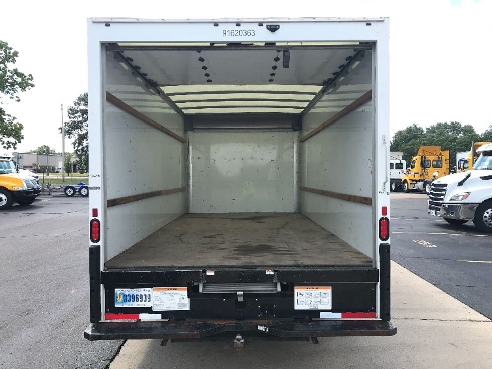 Light Duty Box Truck-Light and Medium Duty Trucks-GMC-2021-Savana G33903-Elkhart-IN-62,479\n\t\tmiles-$ 40,500 - Image 8