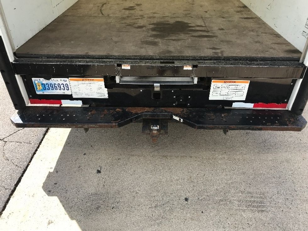 Light Duty Box Truck-Light and Medium Duty Trucks-GMC-2021-Savana G33903-Elkhart-IN-62,479\n\t\tmiles-$ 40,500 - Image 9