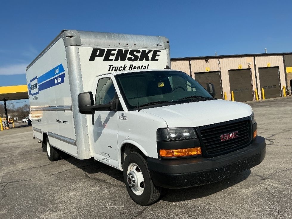 Light Duty Box Truck-Light and Medium Duty Trucks-GMC-2021-Savana G33903-Elkhart-IN-79,879\n\t\tmiles-$ 30,750 - Image 1